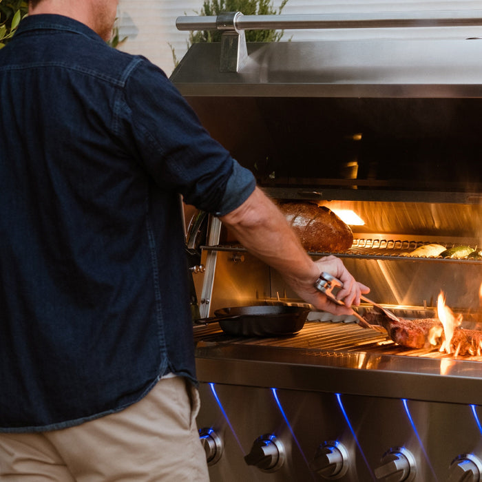 American Made Grills Encore hybrid grill cooking