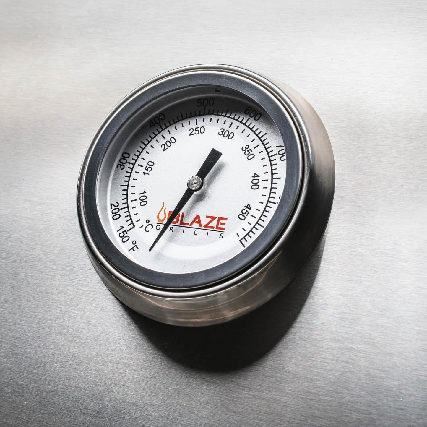 Hood-mounted temperature gauge on the Blaze LTE+ Marine Grade grill