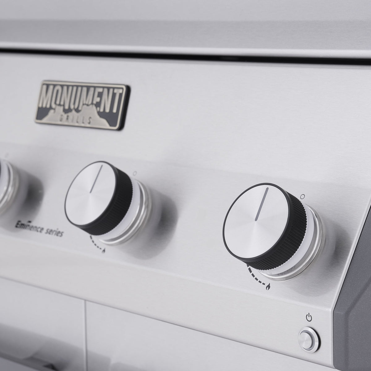 Monument Grills Eminence 405 gas grill, control knobs close-up
