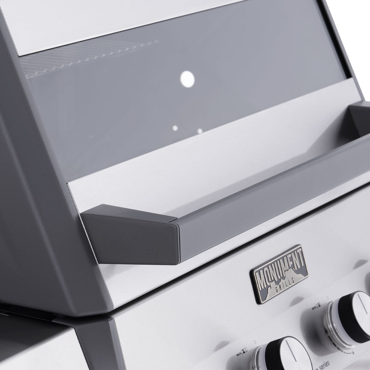 Monument Grills Eminence 405 gas grill, lid handle