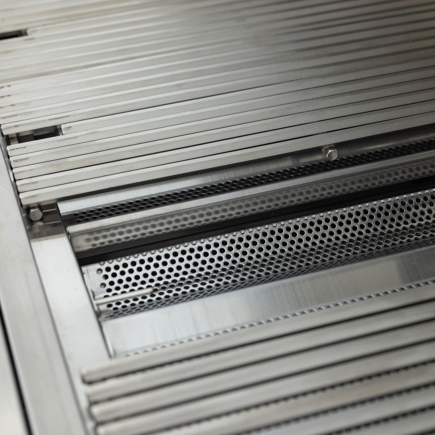 Heavy-duty 12 mm hexagonal stainless steel cooking grates
