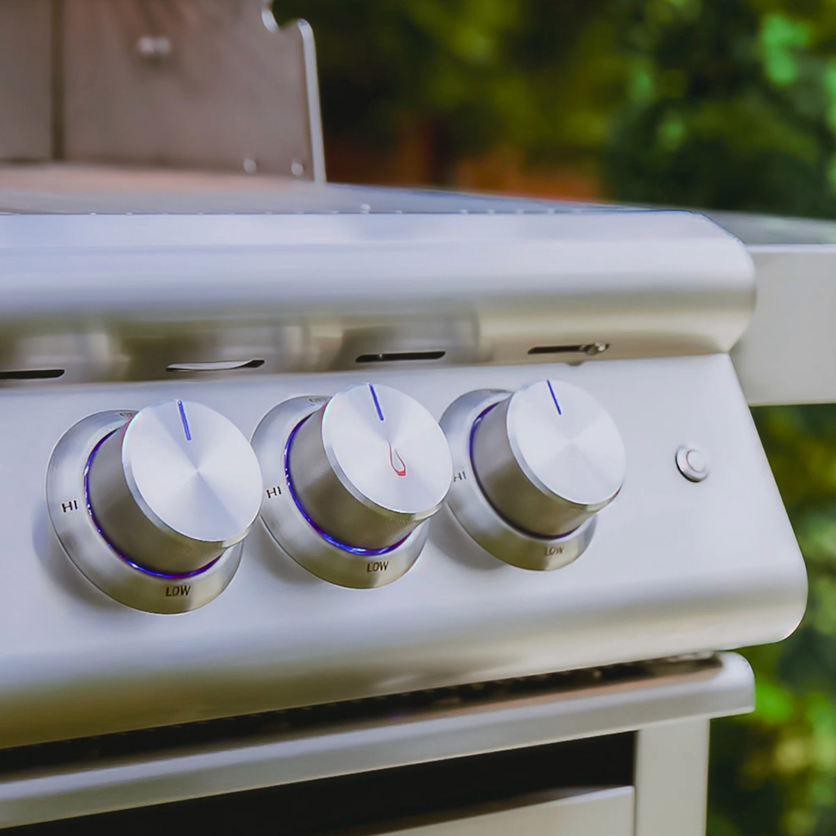 Illuminated control knobs on the Blaze LTE+ Marine Grade freestanding grill