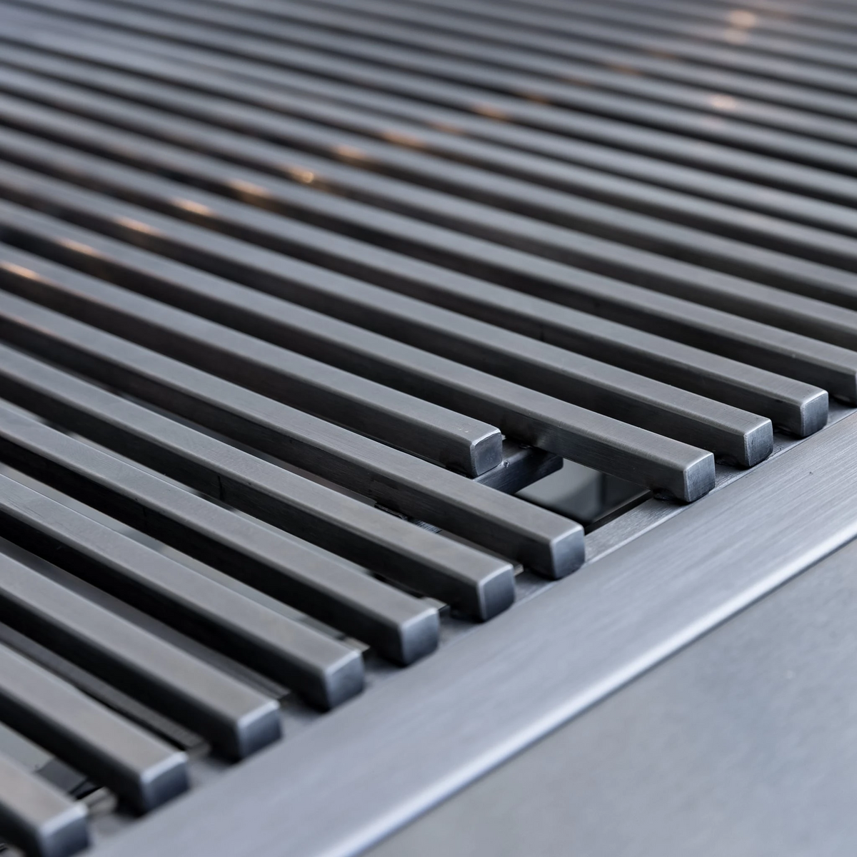 Summerset TRL Pro 40-inch built-in gas grill 8 mm stainless steel cooking grates