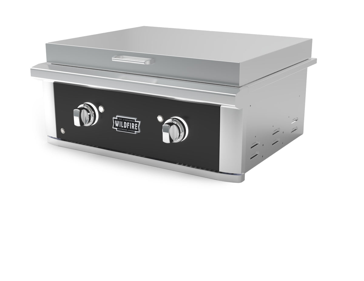 Wildfire Ranch Pro 30-inch built-in griddle in black stainless steel, isometric view