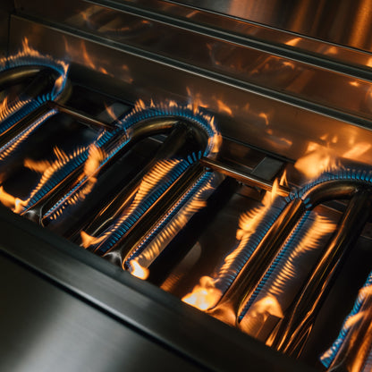 American Made Grills Atlas 36-Inch Built-In Gas Grill – U-tube burner flames