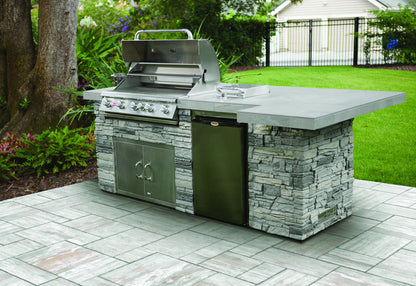 Bull Brahma built into a stone outdoor kitchen island