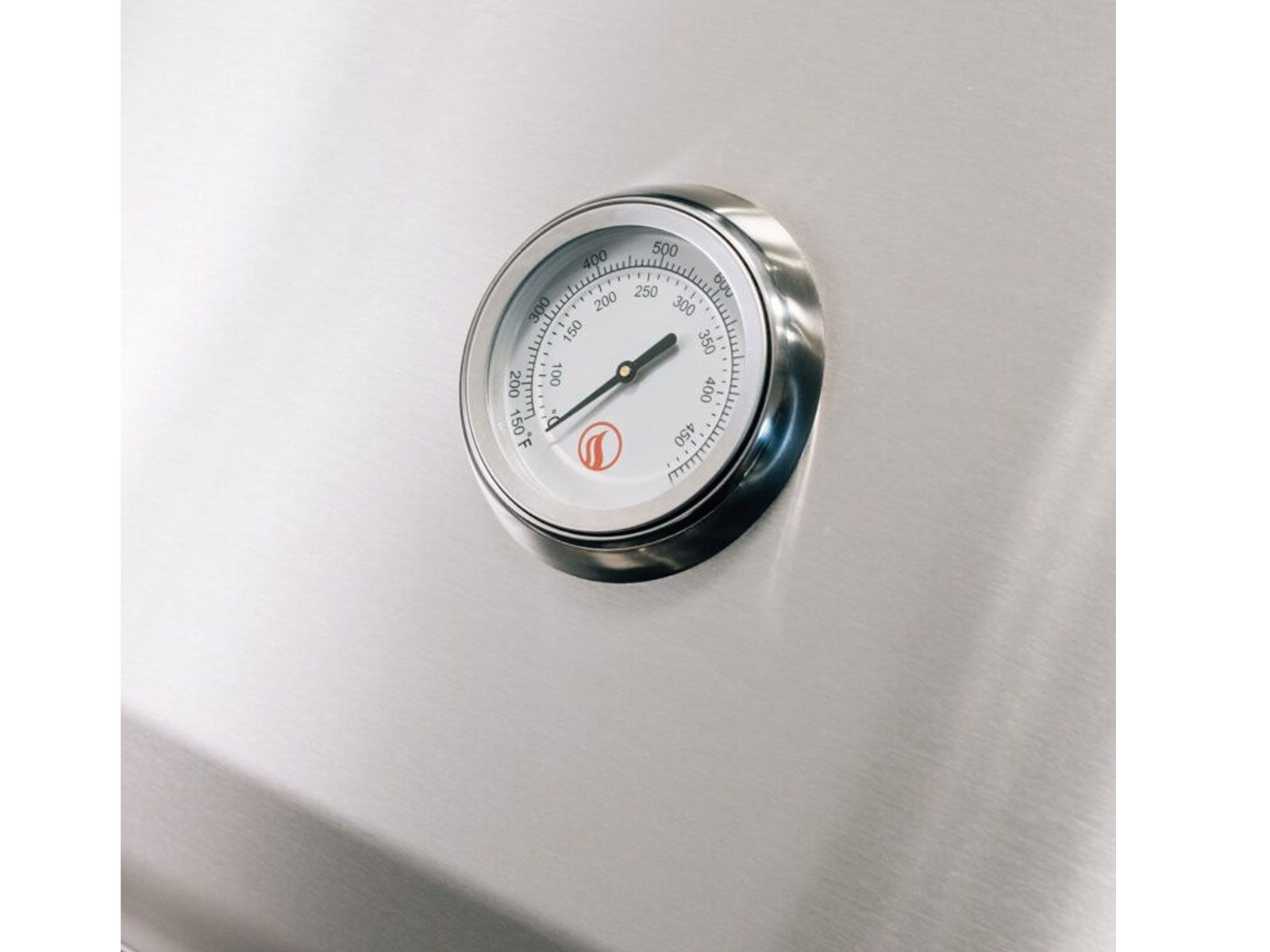 Built-in analog temperature gauge on the Summerset Quest grill hood